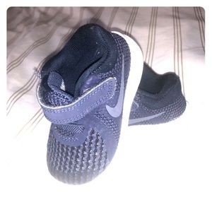 Infant Nike’s